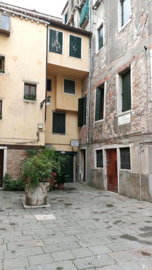 Luna Di Miele Lägenhet Venedig Exteriör bild