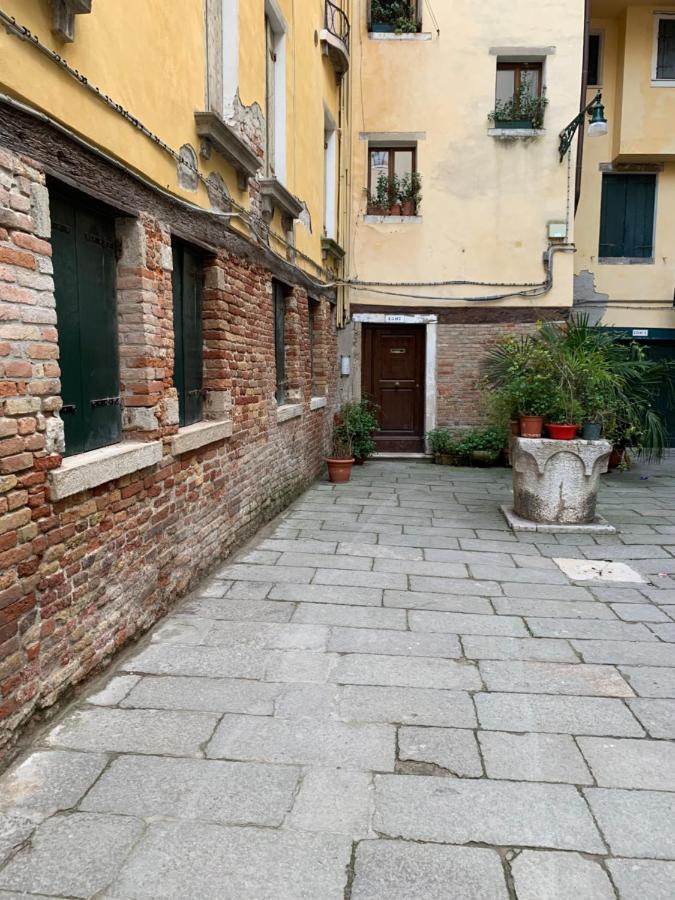 Luna Di Miele Lägenhet Venedig Exteriör bild